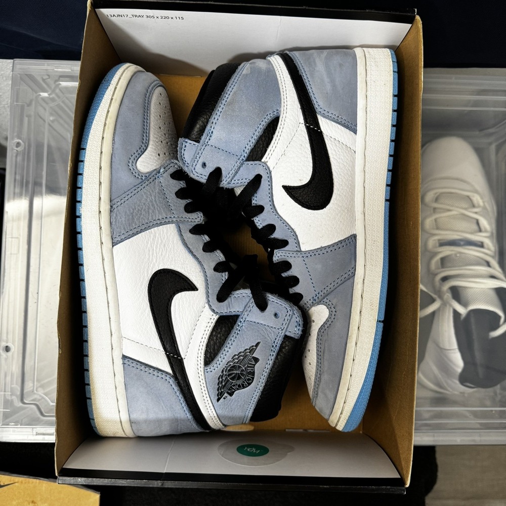 Nike Air Jordan 1 Retro High OG White Black University Blue Size 9 555088-134 - Picture 2 of 9